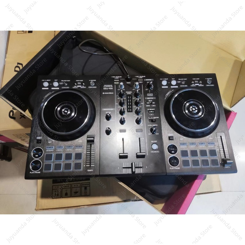 Men Accessories All - 99% Seperti Baru, Kontroler DJ All-in-One
